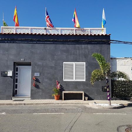 Rickaty Lodge Bed And Breakfast, Airport Hotel, Hotel De Aeropuerto, Las Palmas Airport, Gran Canaria Airport, Lpa, Spain Лас-Махорерас Экстерьер фото