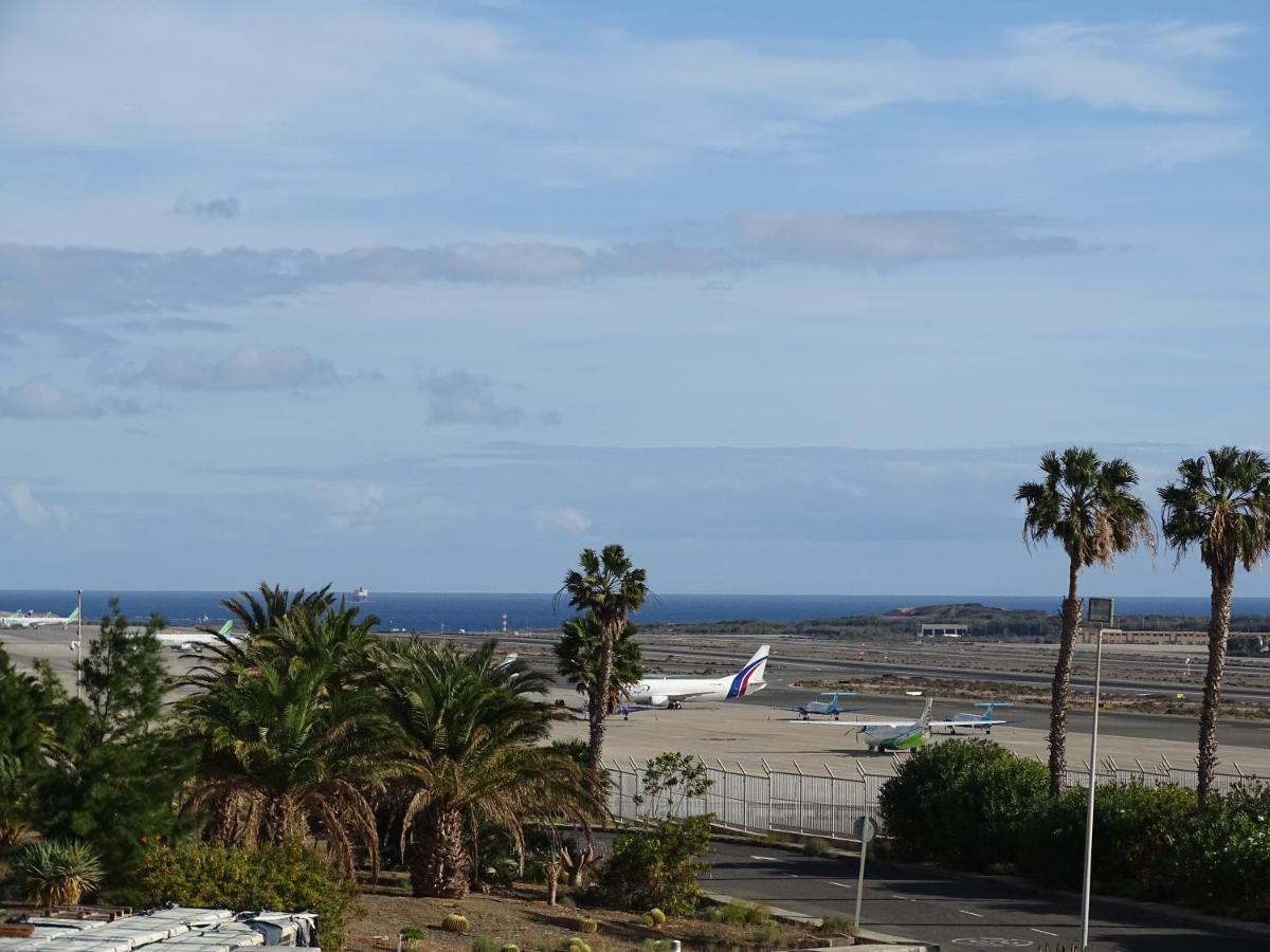 Rickaty Lodge Bed And Breakfast, Airport Hotel, Hotel De Aeropuerto, Las Palmas Airport, Gran Canaria Airport, Lpa, Spain Лас-Махорерас Экстерьер фото